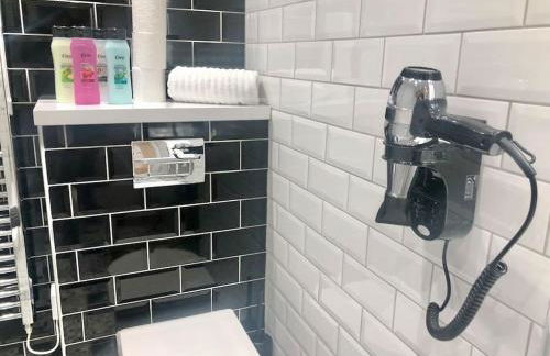 Central, Bright 2 Bed Flat - Pool & Sauna - Foto 27