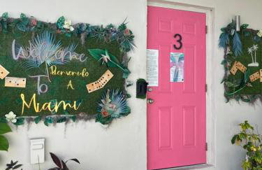 Stunning Little Havana Suites Close to airport, Calle Ocho, Brickell, Wynwood and the Beaches - Free Parking - Foto 4