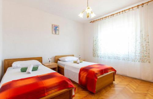 Apartment in Tribalj with Sea View and Beach - Foto 39