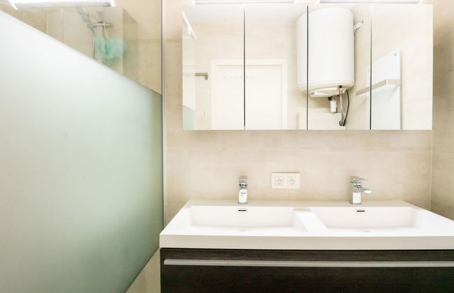 Philemon with parking - Foto 38