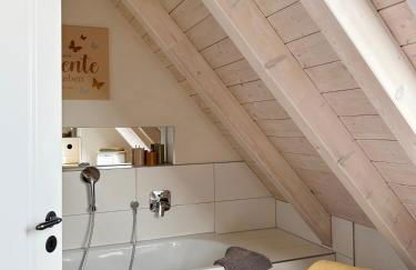 Ferienhaus Herrmanns Häuser - Leipziger Neuseenland - großzügiges Ferienhaus - WLAN - Parkplatz - TOP - Foto 22