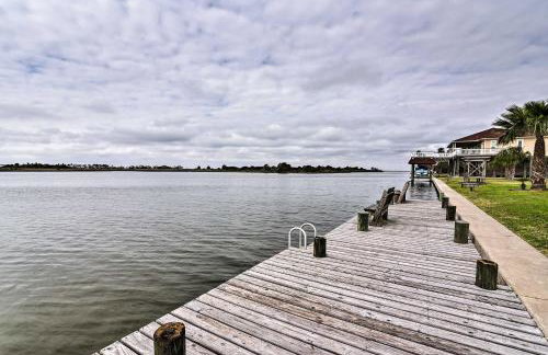 Pool, Marina and More! Family Home in Terramar Beach - Foto 35