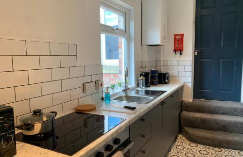 Windsor 4 - Spacious beautiful 4 bdrm maisonette nr Ncle free wifi free parking - Foto 14