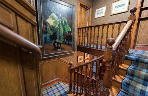 Balloan House - Photo 18