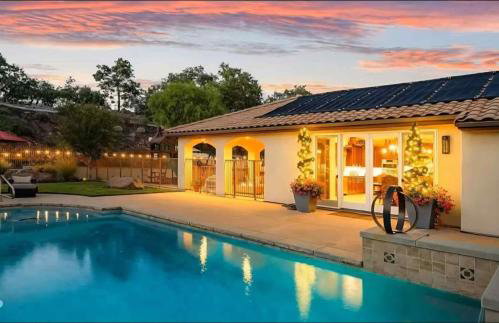 Luxury Estate Tucked Away in the Exclusive Area of Tenaja - Foto 3