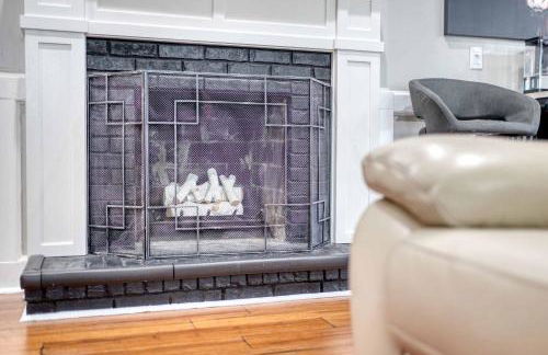 Near Botanical Garden with a Pool Charming on Charing - Foto 38