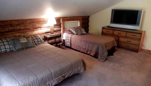 Historic Alpine Lodge Rental near Jackson Hole, Wyoming - Foto 4