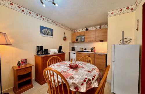 Charmant logement de plain-pied avec Piscine - Foto 6