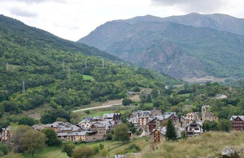 Dúplex en Valencia d'Àneu (Baqueira Beret) - Foto 1