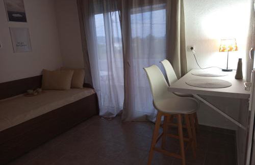 elia ofrynion - Photo 46