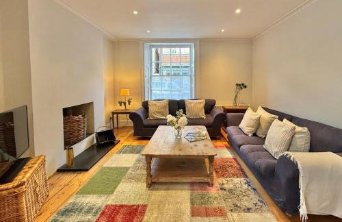 2 Bedroom Character Home in Central Topsham - Foto 2