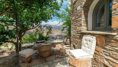 Mrs Kalis cottage - Photo 1