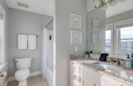 Sleeps 28 Beachfront w/ Pool, Hot Tub, Game Room Atlantic Watch by Avantstay - Foto 52