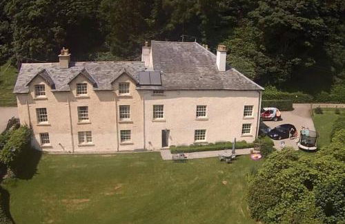 Plas yn Yale with mountain views from all windows - Photo 1