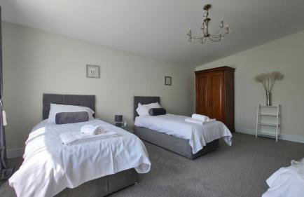 Large 4 Bedroom Seaside House by the beach and cliffs - Foto 19