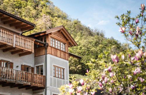 Huber unterm Baum - Foto 1