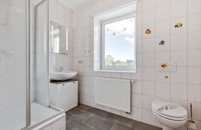 Spacious Family Haven in Kropelin - Foto 27