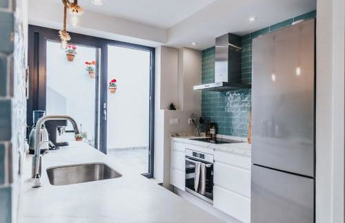 Malaga Beach House, 2 city bikes, 2 children's bikes, WiFi, BIG terrace, BBQ, Family, Childfriendly - Photo 26