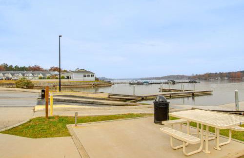 Lake Greenwood Getaway with Docks and Waterfront Views - Foto 40