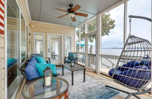 Waterfront Bliss Wheeler Lake Retreat with Dock! - Foto 2