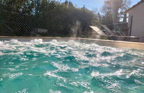 Bienêtre et détente pour cette maison avec spa au calme - Foto 15