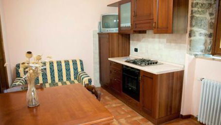Cozy Apartment in Caprese Michelangelo 30m² + Pool - Foto 2