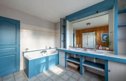 La Case Départ - Plage à 2.5 km - Foto 6