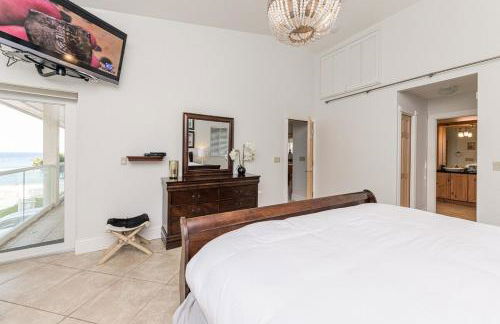 Oceanfront Luxury Villa 5Bedroom and 4Bath Beach Access - Photo 35