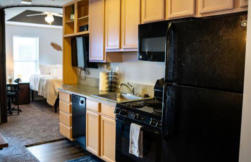 Chic City Apartment with parking Canal View RoofDeck - Foto 11