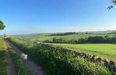 Luxury Peak District stay set in private land with horses and country Pub - Dog Friendly - Foto 36
