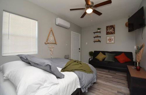 SuperValue Suite #9 @ East End Revitalized - Foto 11