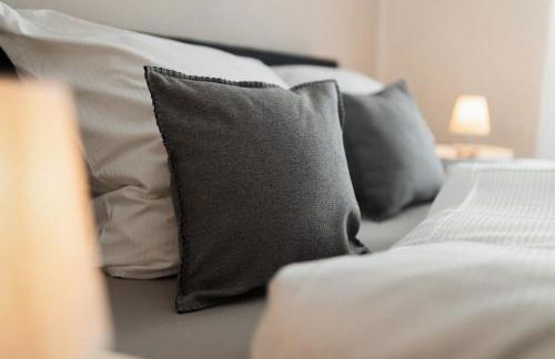 BG Living & Hosting - Mosel-Fachwerkhaus nahe Calmont Klettersteig - 2 Schlafzimmer, Parkplatz, WLAN & Netflix, 5 Personen - Foto 4