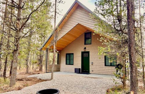 Brand NEW Cabin in the pines - Foto 21