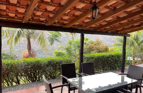 Secluded cottage w pool, oceanside view, 3BR, 3BA - Photo 14