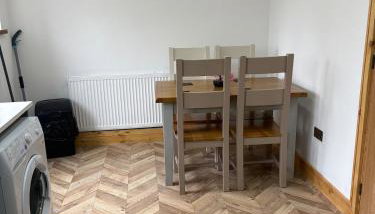 3 Bedroom Spacious House Free Parking Near NEC HS2 - Foto 5