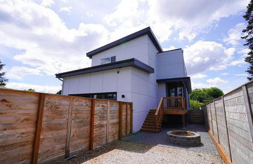 New House with Chef's Kitchen and Spa-like Suite - Foto 30