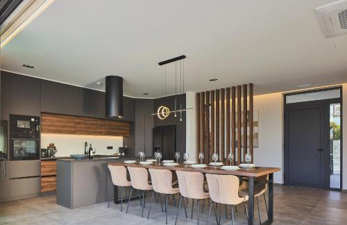 Manza Villa - 850m to Beach with Pickleball Court by etouri - Photo 22