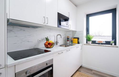 HostWise - Modern Flat with a Suite - Foto 45