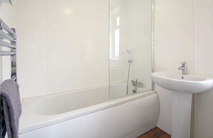 The Burrow House with Hot Tub Park Facilities - Foto 5