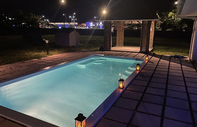 Charming 4-bed Villa in Beau Vallon - Photo 9