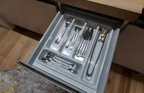 Tiny House Tower - Photo 50