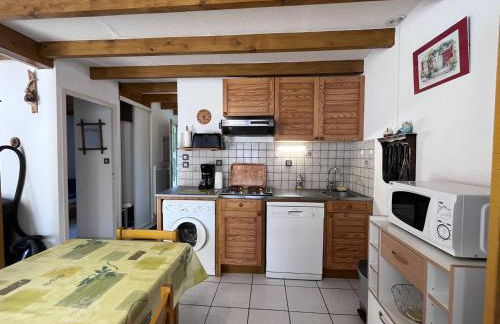 Chalet T4 à Cauterets avec parking et terrasse - FR-1-812-11 - Foto 8