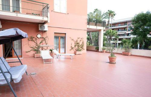 La Terrazza Parco Lauro Apartment - Photo 35