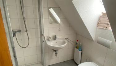 Work and Sleep Dortmund 3 Pers Gemütlich und zentral D3 - Foto 3, Shower