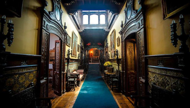 House Aliaga Guided Tour - Foto 4