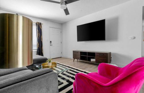 Mini Golf Fire Pit Pool Game Room - Foto 12