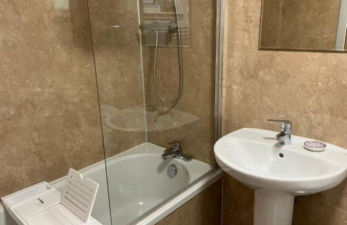 Conaglen, one bedroom apartment with stunning views. - Foto 27