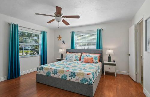 Coastal Home 10 min to the Beach - Foto 16