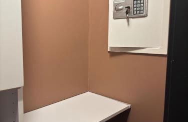 NEW Modern Private Entrance 2 BD Apt Minutes to NYC - Foto 19