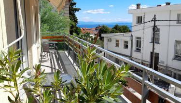 Apartments Orange Lovran - Foto 1